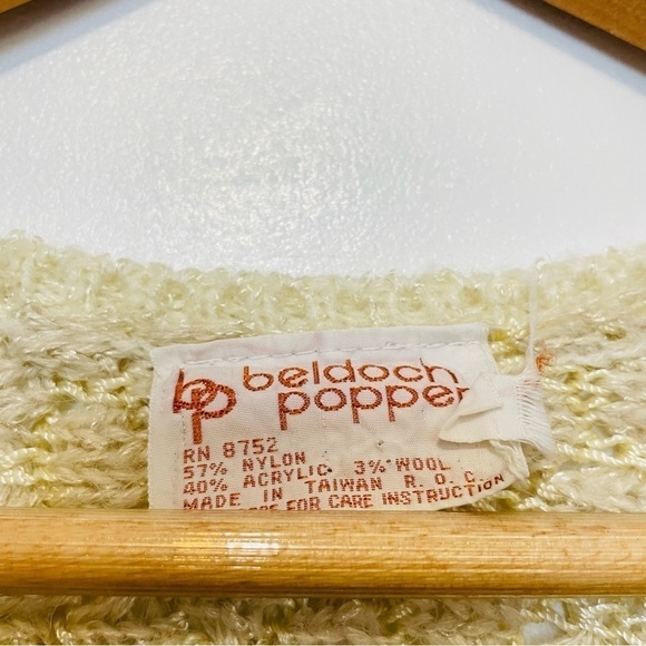 💫 80s Loose Knit Dolman Sleeve Creamy Pearl Beaded Detail Sweater - Picture 6 of 6